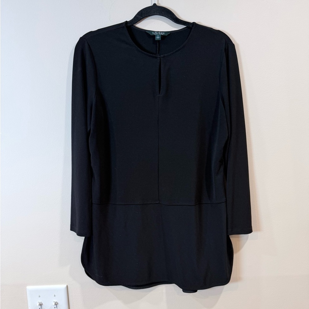 🔥Ralph Lauren Women’s Black Women's Top Size M EC🔥
